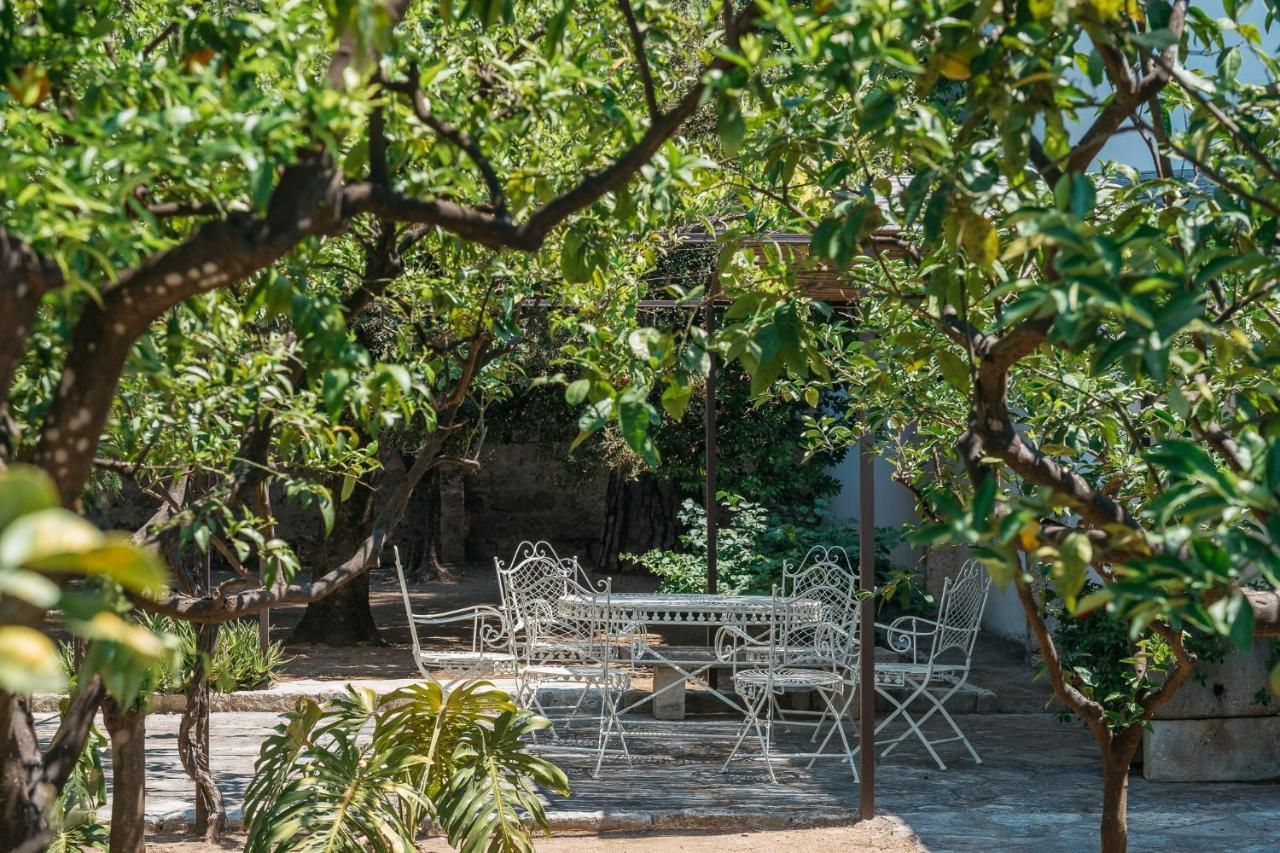 Villa Delle Zagare - Private Hydromassage Pool Surbo エクステリア 写真