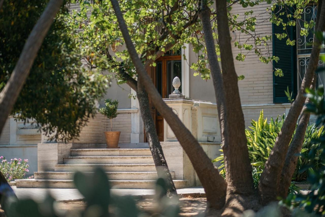 Villa Delle Zagare - Private Hydromassage Pool Surbo エクステリア 写真