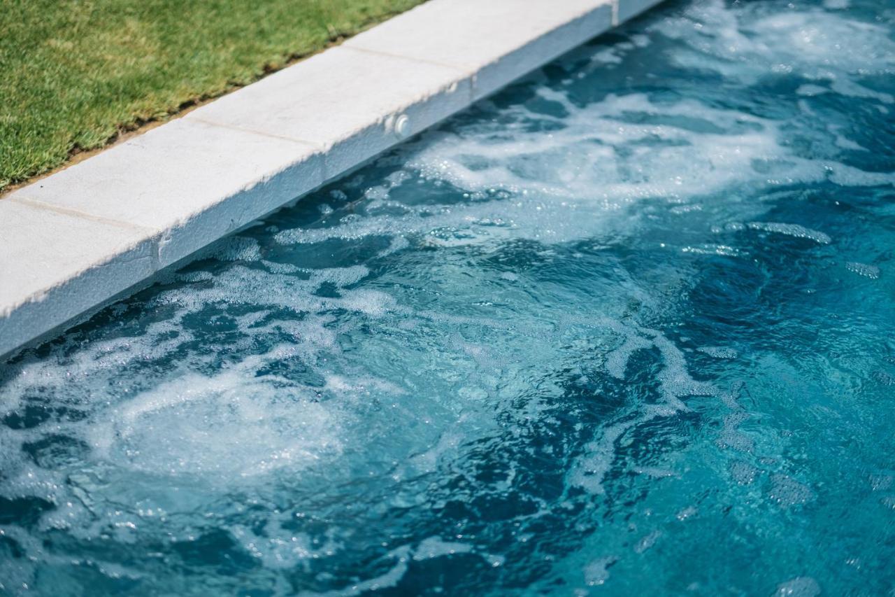 Villa Delle Zagare - Private Hydromassage Pool Surbo エクステリア 写真