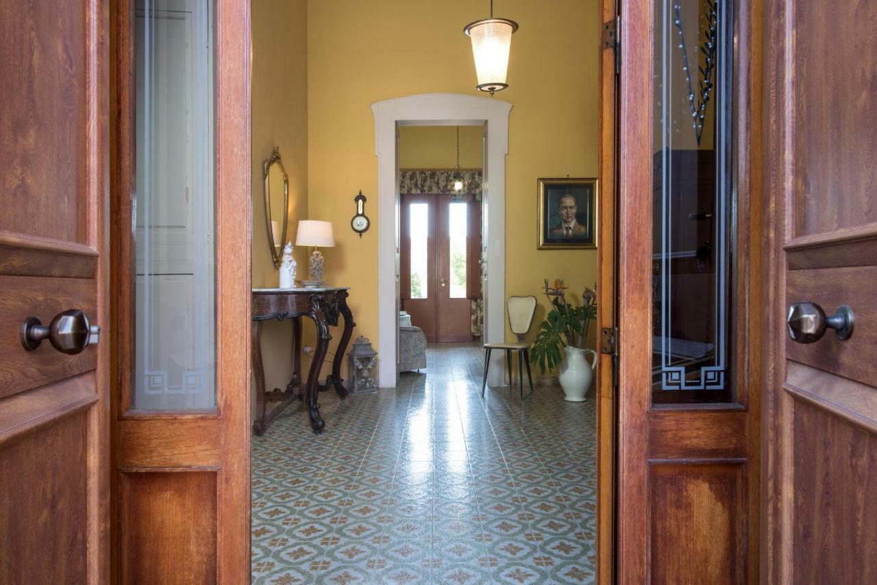 Villa Delle Zagare - Private Hydromassage Pool Surbo エクステリア 写真
